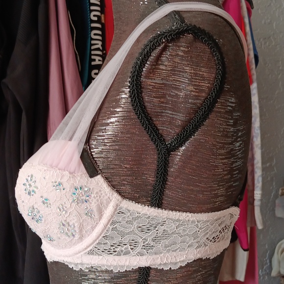 VICTORIA SECRET DREAM ANGELS LINED DEMI BRA 32D - Picture 4 of 15